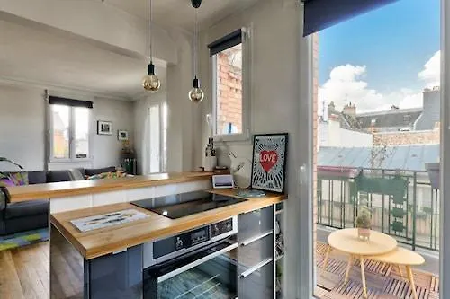 Apartmán Appartement Spacieux Avec Balcon / Batignolles Paříž